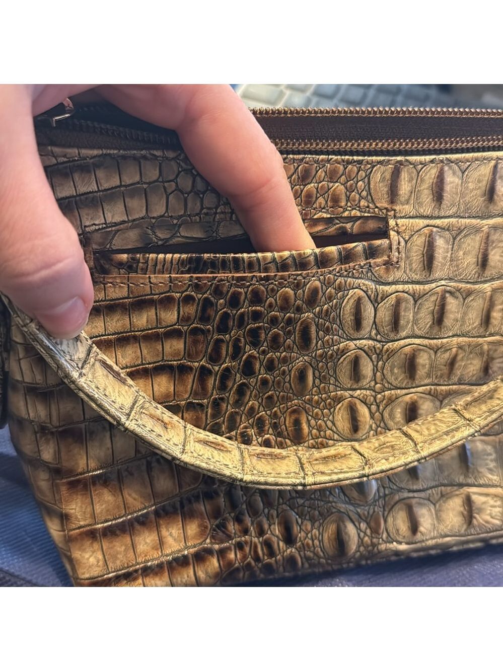 Besso Brown Leather Shoulder Bag Croc Embossed - Picture 4 of 8